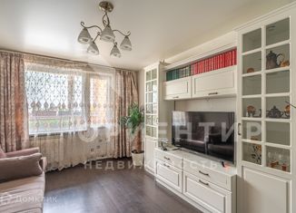 Продаю двухкомнатную квартиру, 48 м2, Екатеринбург, улица Сурикова, 40, улица Сурикова