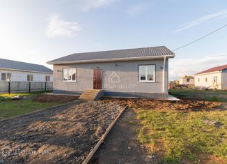 Продам дом, 108 м2, село Троицкое, улица Маршала Жукова, 18