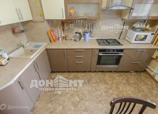 Продается 2-ком. квартира, 46.7 м2, Ростов-на-Дону, Пролетарский район, улица Закруткина, 22