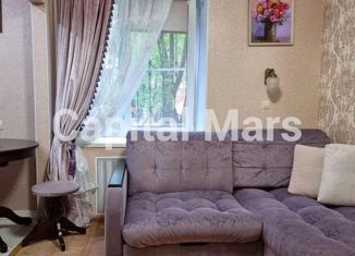 Сдается 2-ком. квартира, 45 м2, Москва, улица Паршина, 25к2, улица Паршина