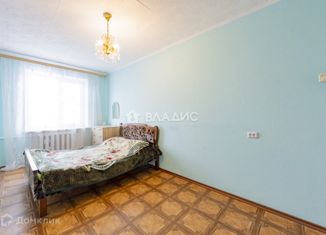 Продается 2-комнатная квартира, 45.6 м2, Хабаровск, улица Чкалова, 9