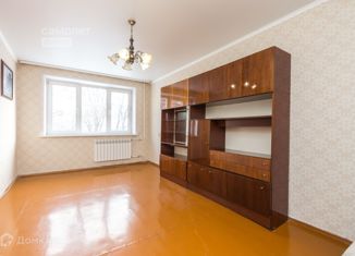 Продам двухкомнатную квартиру, 48.2 м2, Уфа, улица Адмирала Ушакова, 64, жилой район Черниковка