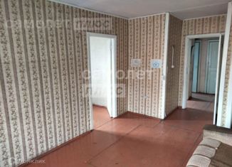 Продается трехкомнатная квартира, 54 м2, Абакан, улица Пушкина, 54