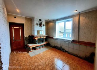 Продаю дом, 171 м2, посёлок городского типа Знаменка, Молодёжная улица, 5