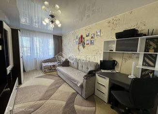 Продам 2-комнатную квартиру, 43.8 м2, Волгоградская область, улица Маршала Толбухина, 40