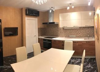 Сдаю 2-ком. квартиру, 55 м2, Москва, Хорошёвское шоссе, 16к2, метро Беговая