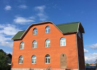 Сдается дом, 404 м2, деревня Грибки, Каштановая улица, 3