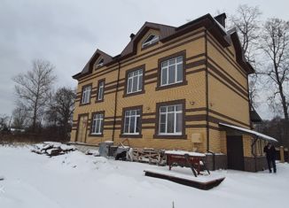 Продаю дом, 210 м2, рабочий посёлок Лукино, улица Комарова