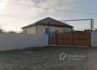 Продаю дом, 100 м2, Славянск-на-Кубани, Троицкая улица, 246