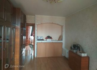 Трехкомнатная квартира на продажу, 73.9 м2, Волосово, улица Красных Командиров, 6