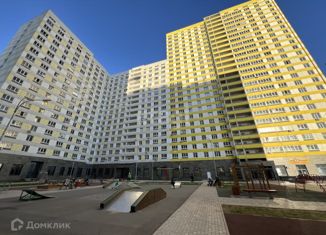 Продаю квартиру студию, 28 м2, Оренбург, улица Юркина, 10, Промышленный район