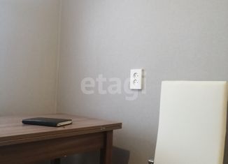 Продается 1-ком. квартира, 30 м2, Калуга, улица Мира, 1А, Ленинский округ