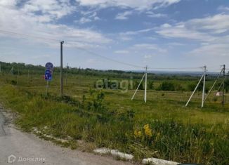 Продаю земельный участок, 8.8 сот., поселок городского типа Новосемейкино, Центральная площадь