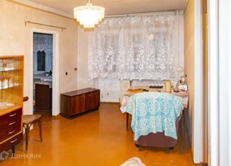 Продам 2-комнатную квартиру, 43 м2, Екатеринбург, Просторная улица, 146, метро Ботаническая