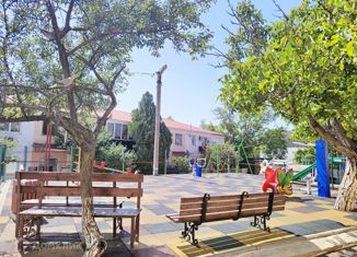 2-ком. квартира на продажу, 38.9 м2, село Кабардинка, Пролетарская улица, 13К4