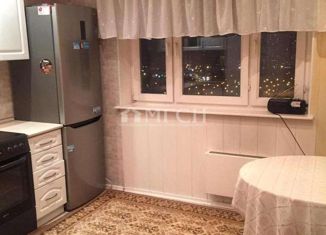 Сдаю в аренду 3-комнатную квартиру, 64 м2, Москва, Братиславская улица, 14, метро Братиславская