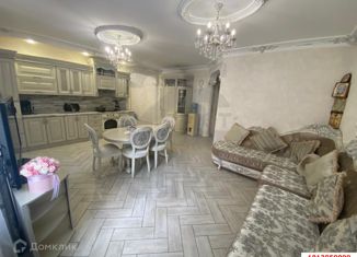 Продается 3-комнатная квартира, 94.2 м2, Краснодар, улица имени Жлобы, 141, микрорайон Панорама