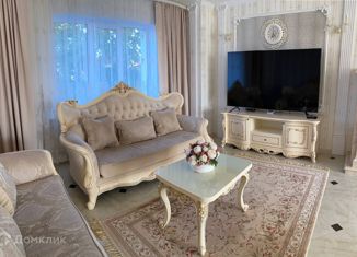 Продам дом, 300 м2, Астрахань, Ленинский район, Карачинская улица, 41