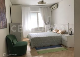 Сдам трехкомнатную квартиру, 95 м2, Москва, улица Малая Дмитровка, 24/2