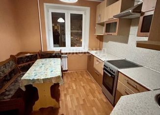 Продаю 2-комнатную квартиру, 56 м2, Тольятти, Рябиновый бульвар, 1