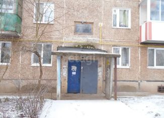 Продается двухкомнатная квартира, 45 м2, Ржев, Селижаровский проезд, 2