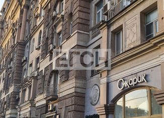 Продажа 2-ком. квартиры, 55 м2, Москва, Кутузовский проспект, 26к1, метро Деловой центр