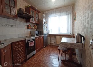 Продается трехкомнатная квартира, 64.7 м2, Новомичуринск, микрорайон Д, 13Д