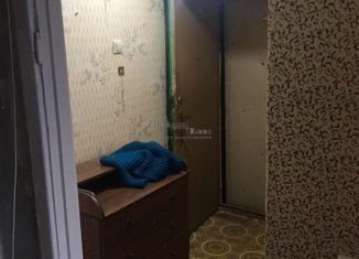 Продам 1-ком. квартиру, 30 м2, Нижний Новгород, улица Федосеенко, 9, улица Федосеенко