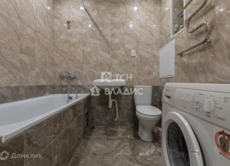 Продаю 1-ком. квартиру, 37.8 м2, поселок городского типа Зеленоградский, улица Зелёный Город, 3