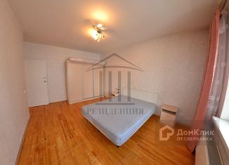 2-комнатная квартира в аренду, 62 м2, Екатеринбург, улица Серова, 45, улица Серова