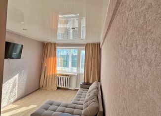 2-комнатная квартира на продажу, 45 м2, Вологда, улица Текстильщиков, 21А, 6-й микрорайон