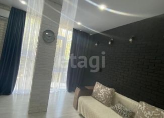 Продаю 1-ком. квартиру, 40.6 м2, село Мысхако, Соловьиная улица, 11