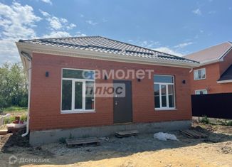 Продам дом, 100 м2, поселок Дивный, улица Мира, 17