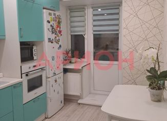 Продается двухкомнатная квартира, 44 м2, Тюмень, улица Голышева, 4