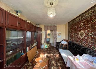 Продается трехкомнатная квартира, 56.6 м2, Новосибирск, улица Связистов, 7, метро Речной вокзал