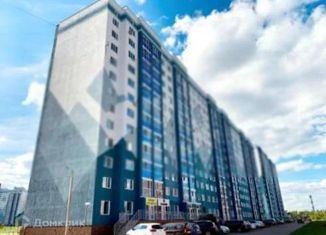 Продаю 1-ком. квартиру, 36 м2, село Мариинский, Хвойная улица, 18