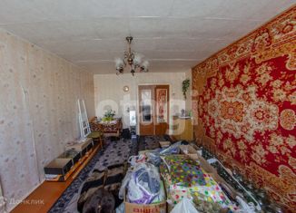 4-комнатная квартира на продажу, 82.9 м2, Шадринск, улица Свердлова, 88