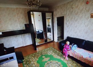 Продается однокомнатная квартира, 32.9 м2, Ломоносов, улица Дегтярёва, 25