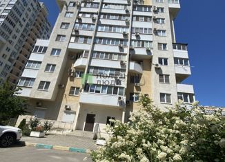 Продается двухкомнатная квартира, 66.6 м2, Краснодарский край, проспект Дзержинского, 228
