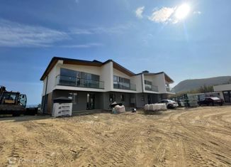 Таунхаус на продажу, 133.6 м2, село Виноградное, улица Сусловой