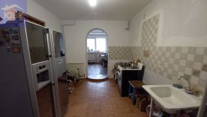 Четырехкомнатная квартира на продажу, 106.6 м2, посёлок городского типа Новоозёрное, Морская улица, 1