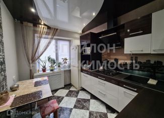 Продам трехкомнатную квартиру, 62 м2, Курск, улица Крюкова, 18, Сеймский округ