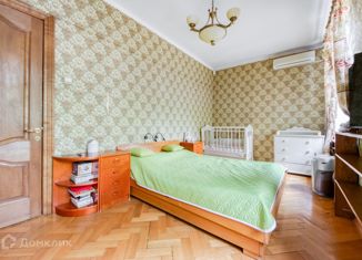 Продается трехкомнатная квартира, 73.4 м2, Москва, Фрунзенская набережная, 28, район Хамовники
