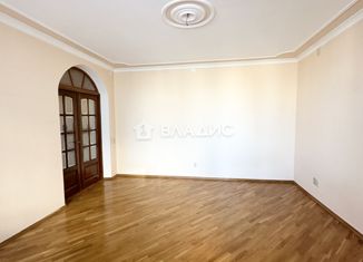 Продажа 3-ком. квартиры, 135 м2, Вологда, Ленинградская улица, 40А