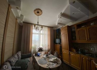 Продажа 4-комнатной квартиры, 167.2 м2, Санкт-Петербург, Большеохтинский проспект, 16к1