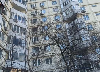 Продаю 3-ком. квартиру, 76 м2, Москва, Братеевская улица, 16к6, район Братеево