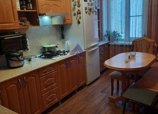 Продам 3-комнатную квартиру, 73 м2, Волгодонск, Весенняя улица, 34