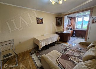 Продажа 2-комнатной квартиры, 69.3 м2, станица Ессентукская, улица Гагарина, 11