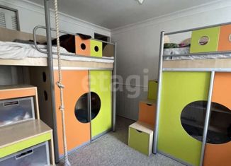 Продам 2-ком. квартиру, 45 м2, Самара, бульвар Ивана Финютина, 37, метро Юнгородок