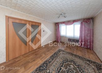 Продам 2-комнатную квартиру, 43 м2, Челябинск, улица Калмыкова, 4, Металлургический район